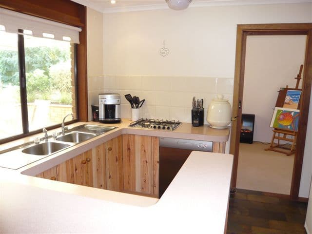 94 Hamilton Road, FAIRVIEW PARK SA 5126, Fairview Park - Thumbnail 4