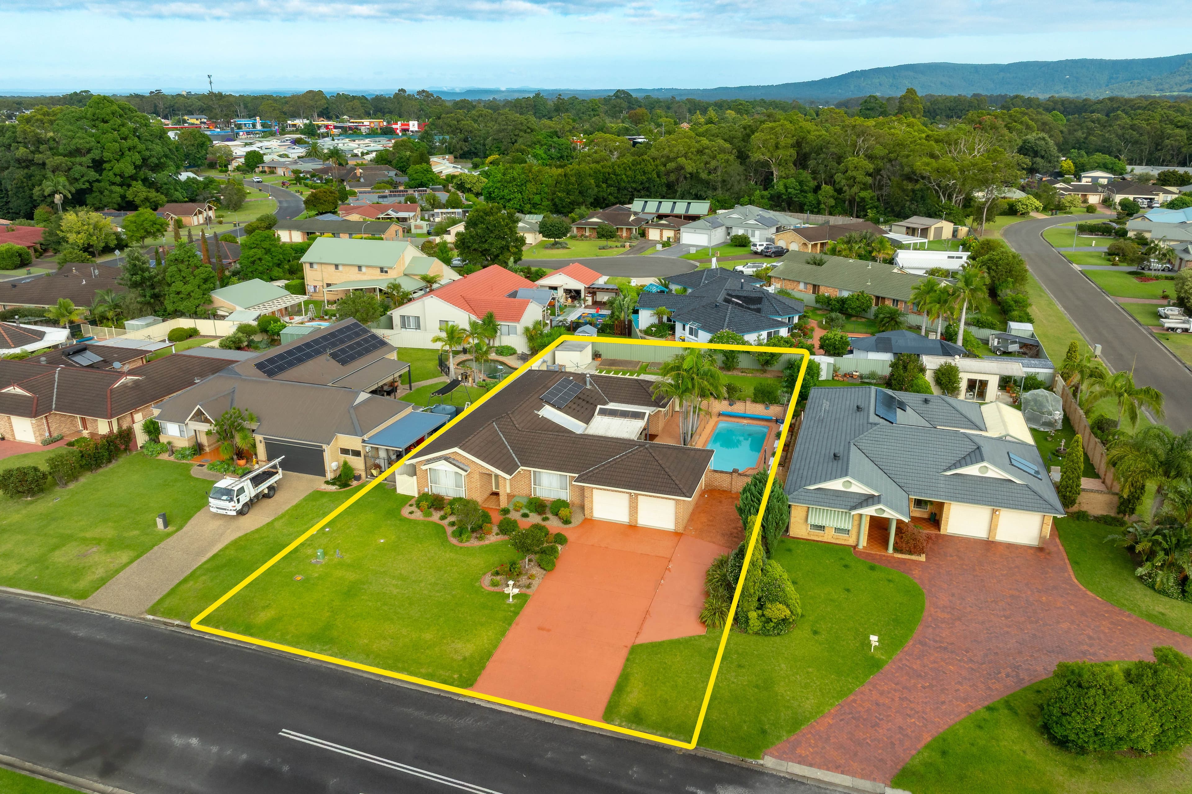 59 Jasmine Drive, Bomaderry NSW 2541, Bomaderry - Thumbnail 2