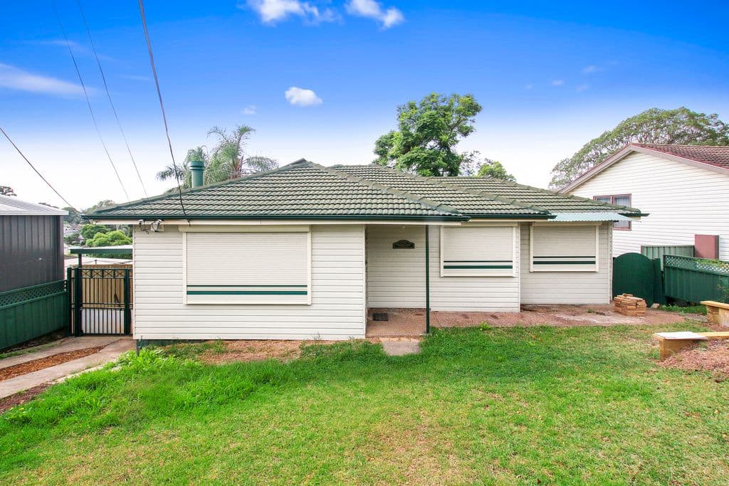 6 Oliphant Street, Mount Pritchard NSW 2170, Mount Pritchard - Image 1