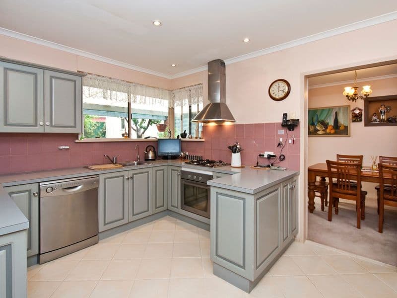 2 Taeping Street, HALLETT COVE SA 5158, Hallett Cove - Thumbnail 7