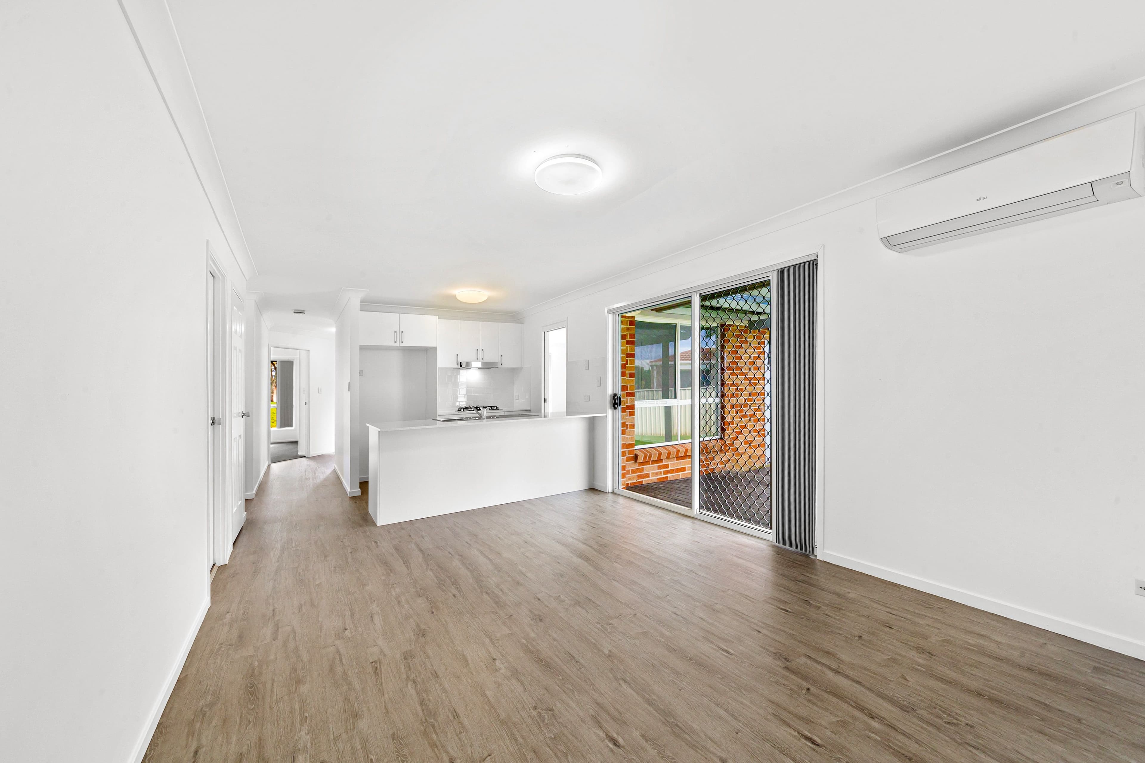 35 White Swan Avenue, Blue Haven NSW 2262, Blue Haven - Thumbnail 3