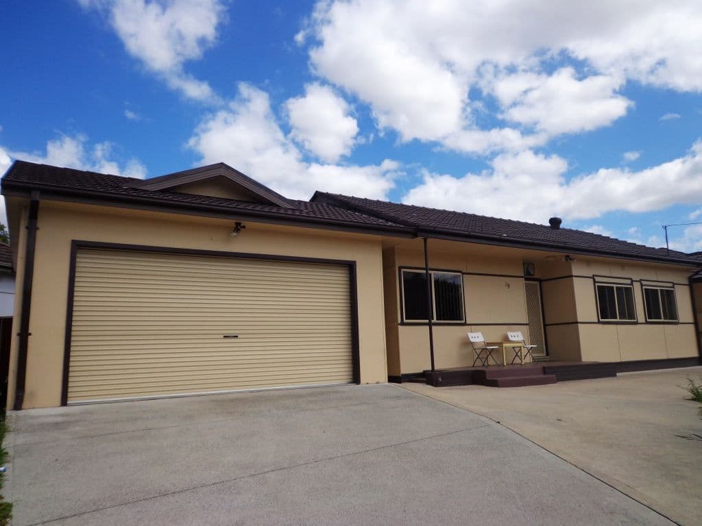 19 Ace Avenue, FAIRFIELD NSW 2165, Fairfield - Thumbnail 2