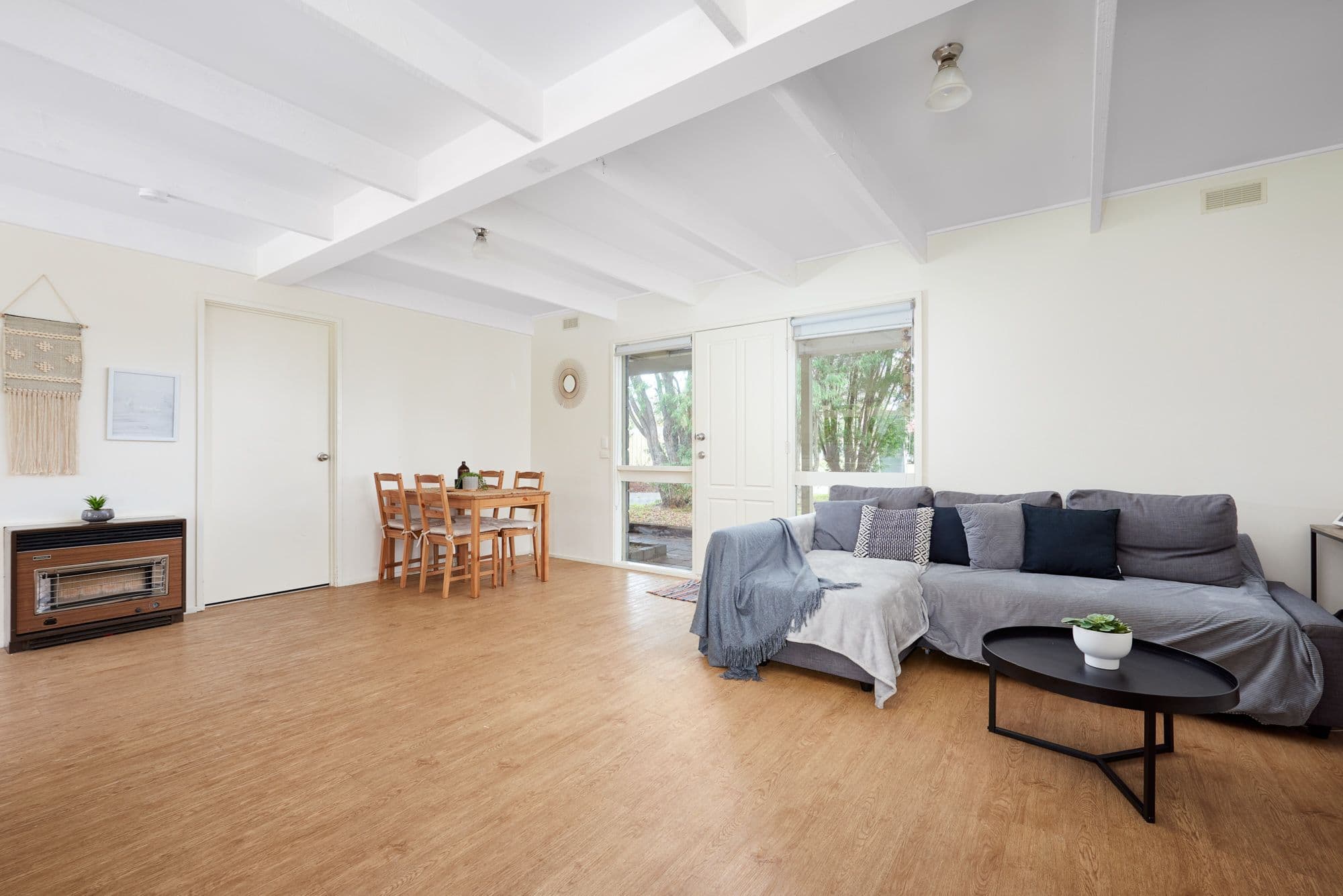 2 Jelbart Court, Rosebud VIC 3939, Rosebud - Thumbnail 3