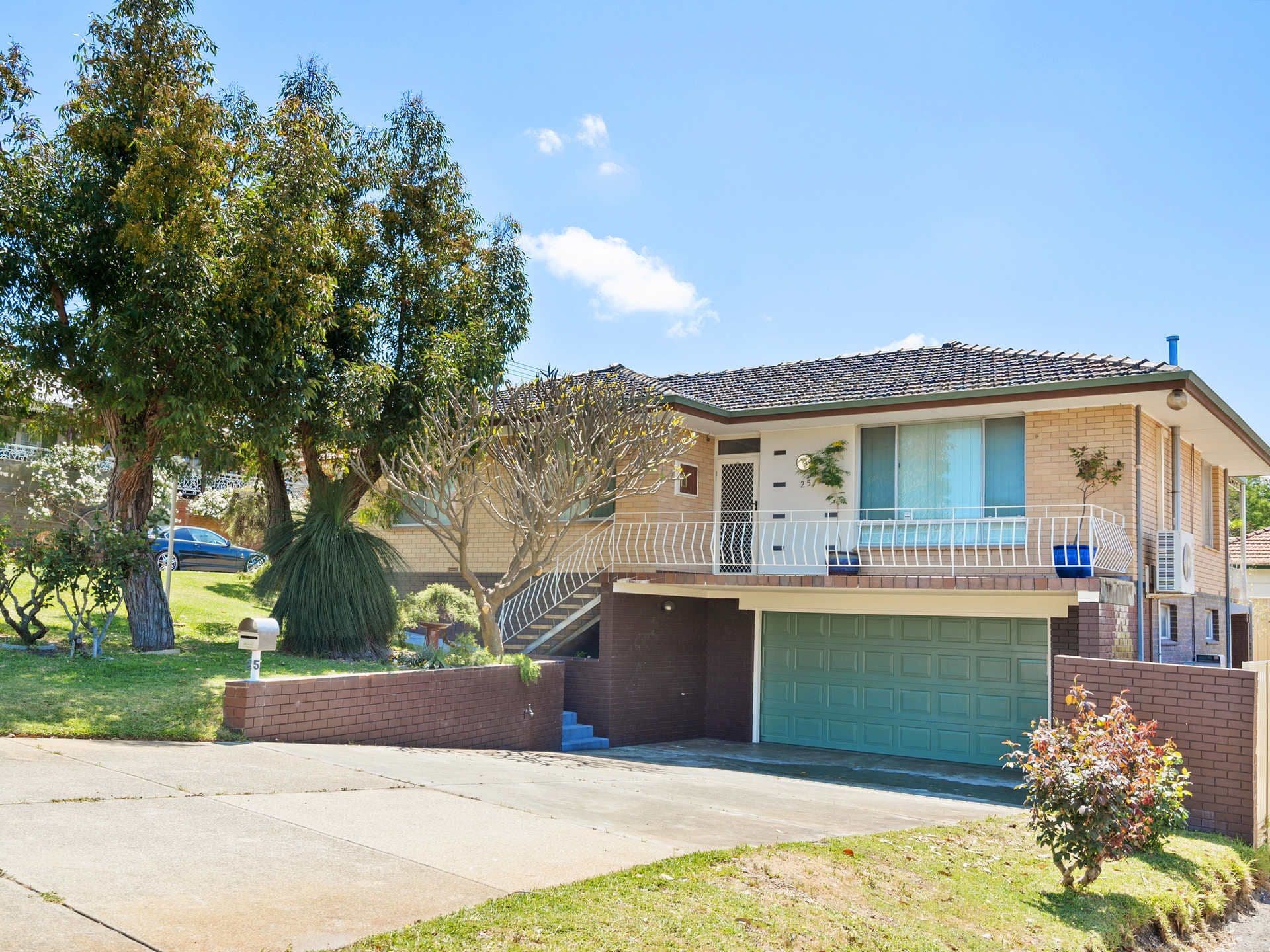 25 Traylen Road, Bayswater WA 6053, Bayswater - Image 1