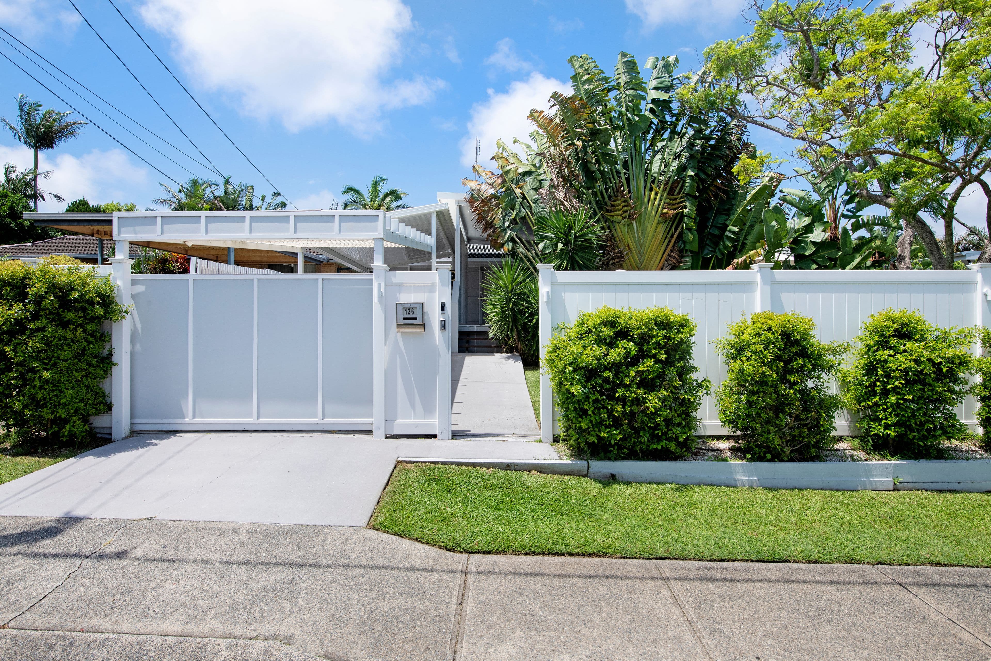 126 Slatyer Avenue, Bundall QLD 4217, Bundall - Thumbnail 2