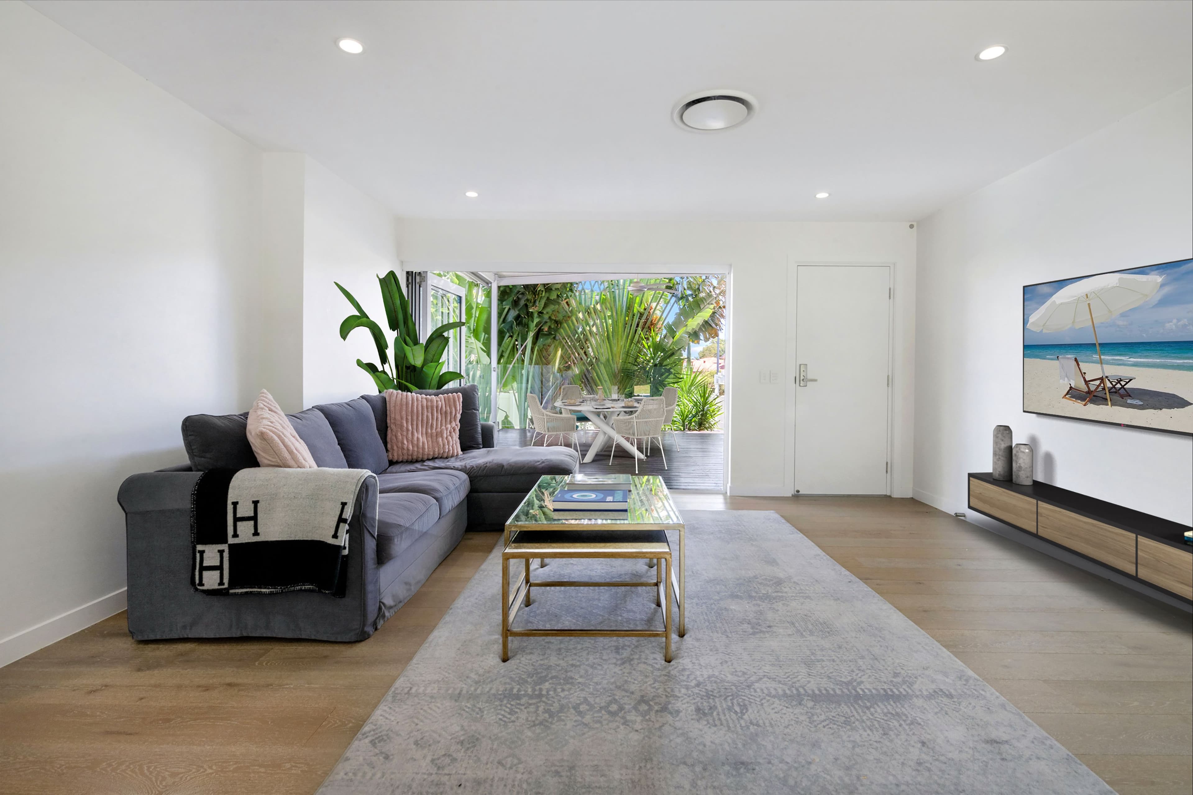 126 Slatyer Avenue, Bundall QLD 4217, Bundall - Thumbnail 5