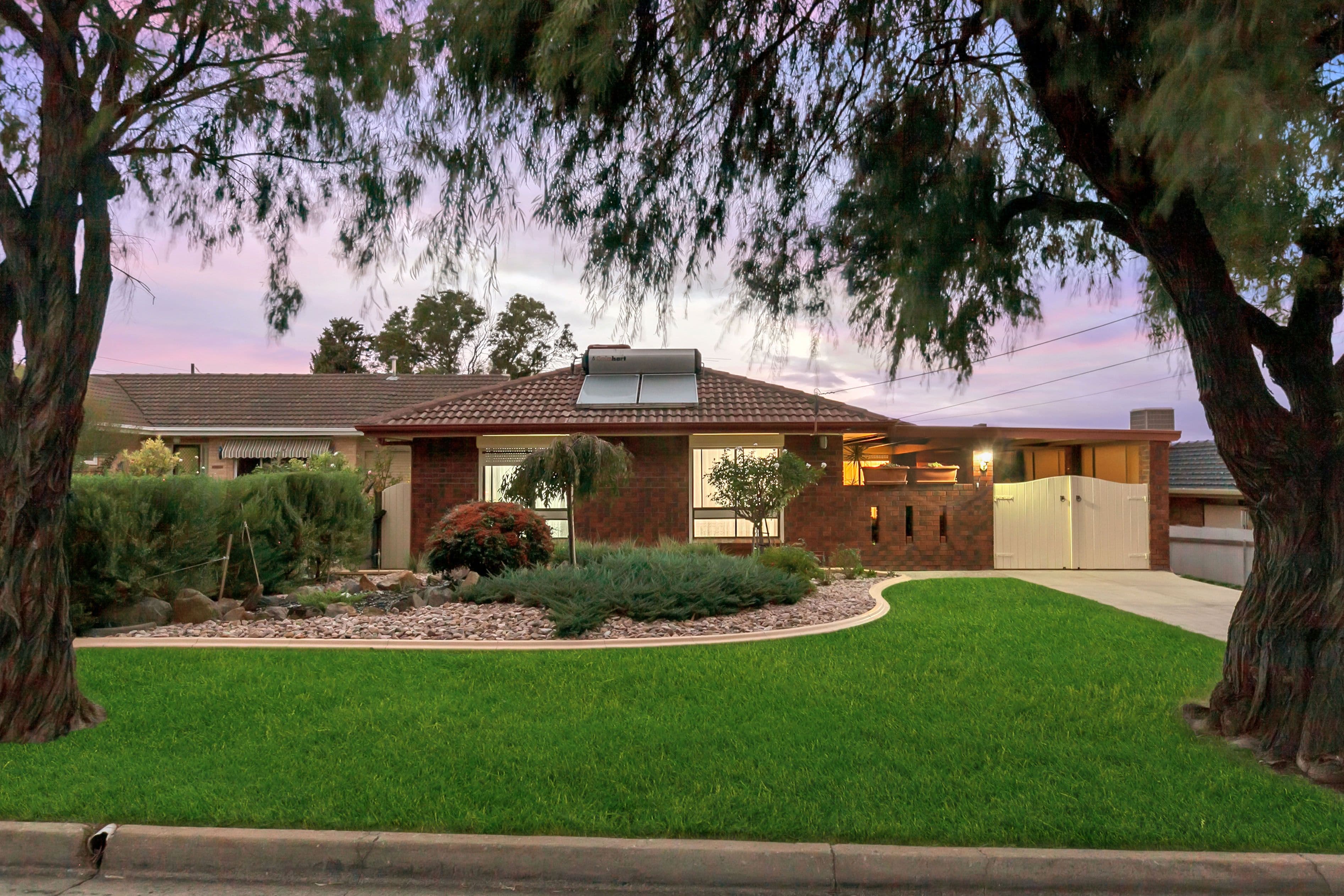 20 The Parade, Holden Hill SA 5088, Holden Hill - Thumbnail 2