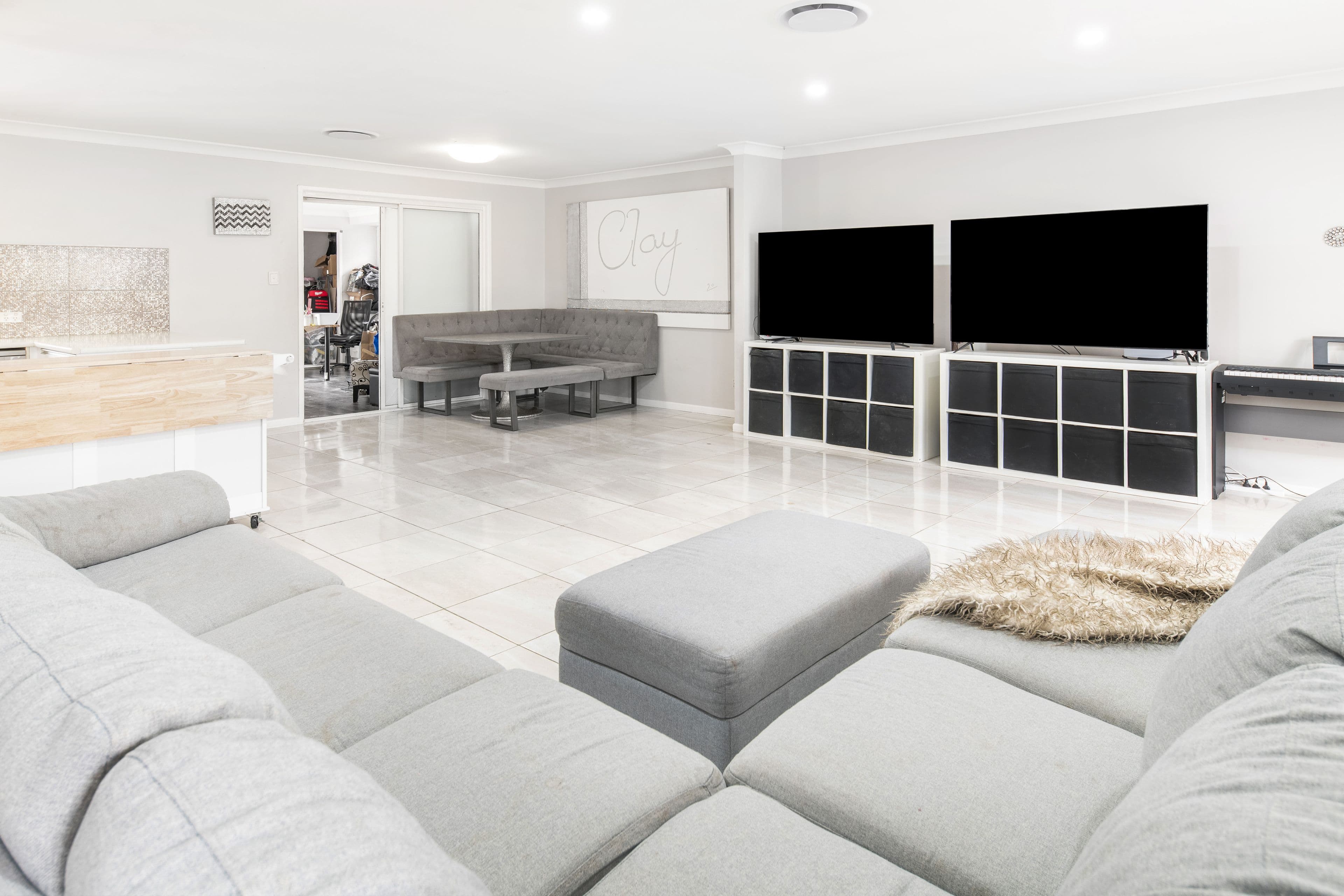 24 Dunsby Drive, Carrara QLD 4211, Carrara - Image 1
