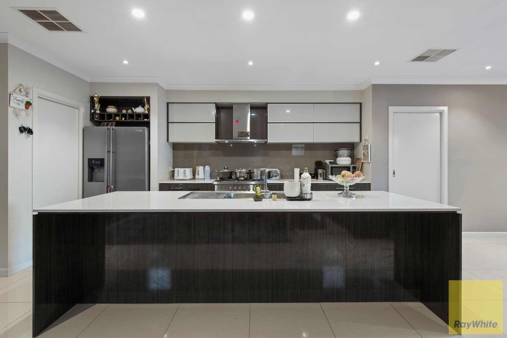 19 Beachmere Street, Tarneit VIC 3029, Tarneit - Thumbnail 7