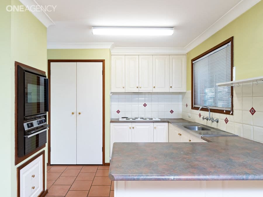 22 Naretha Street, Glenfield Park, Glenfield Park - Thumbnail 4