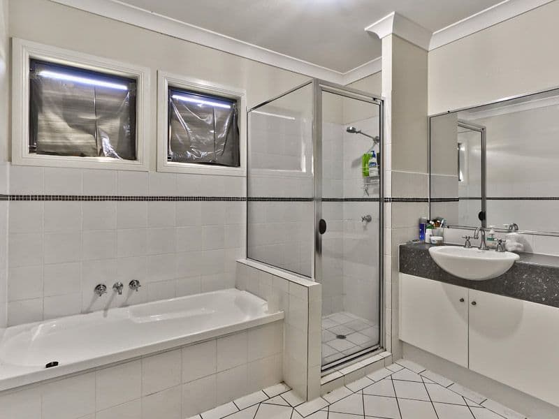 46 Balderstone Street, CORINDA QLD 4075, Corinda - Thumbnail 5