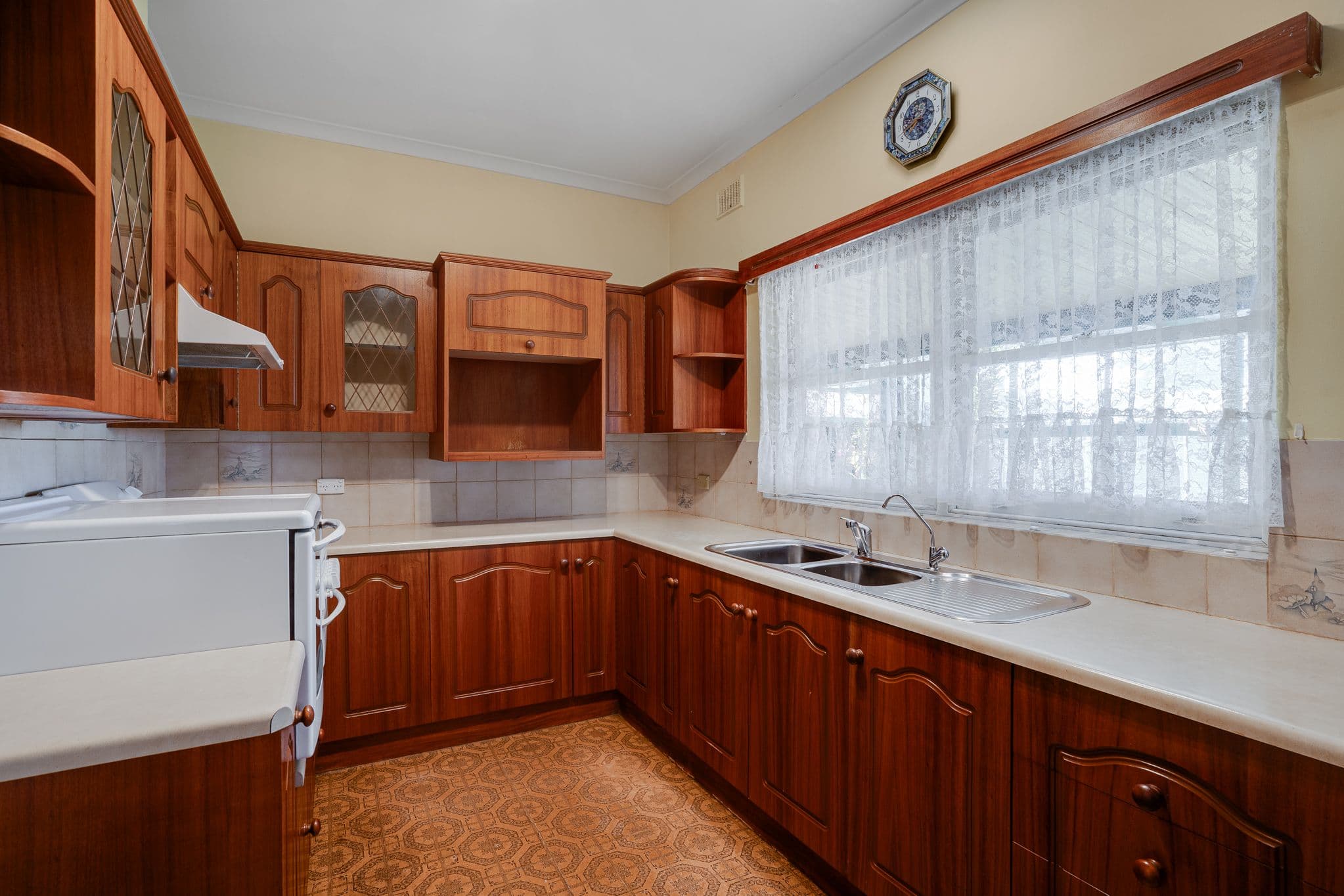 8 Montrose Street, Largs Bay SA 5016, Largs Bay - Thumbnail 8