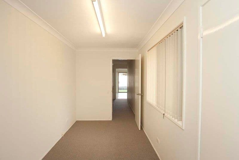 7 Debbie Street, The Gap QLD 4061, The Gap - Thumbnail 8