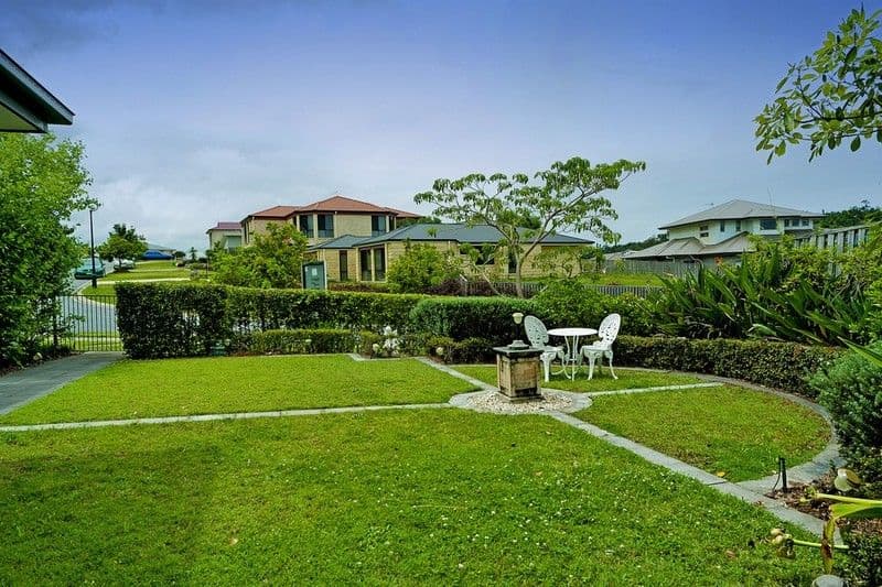 8 Beerwah Street, PACIFIC PINES QLD 4211, Pacific Pines - Thumbnail 2