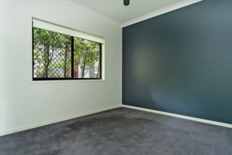 8 Beerwah Street, PACIFIC PINES QLD 4211, Pacific Pines - Thumbnail 8