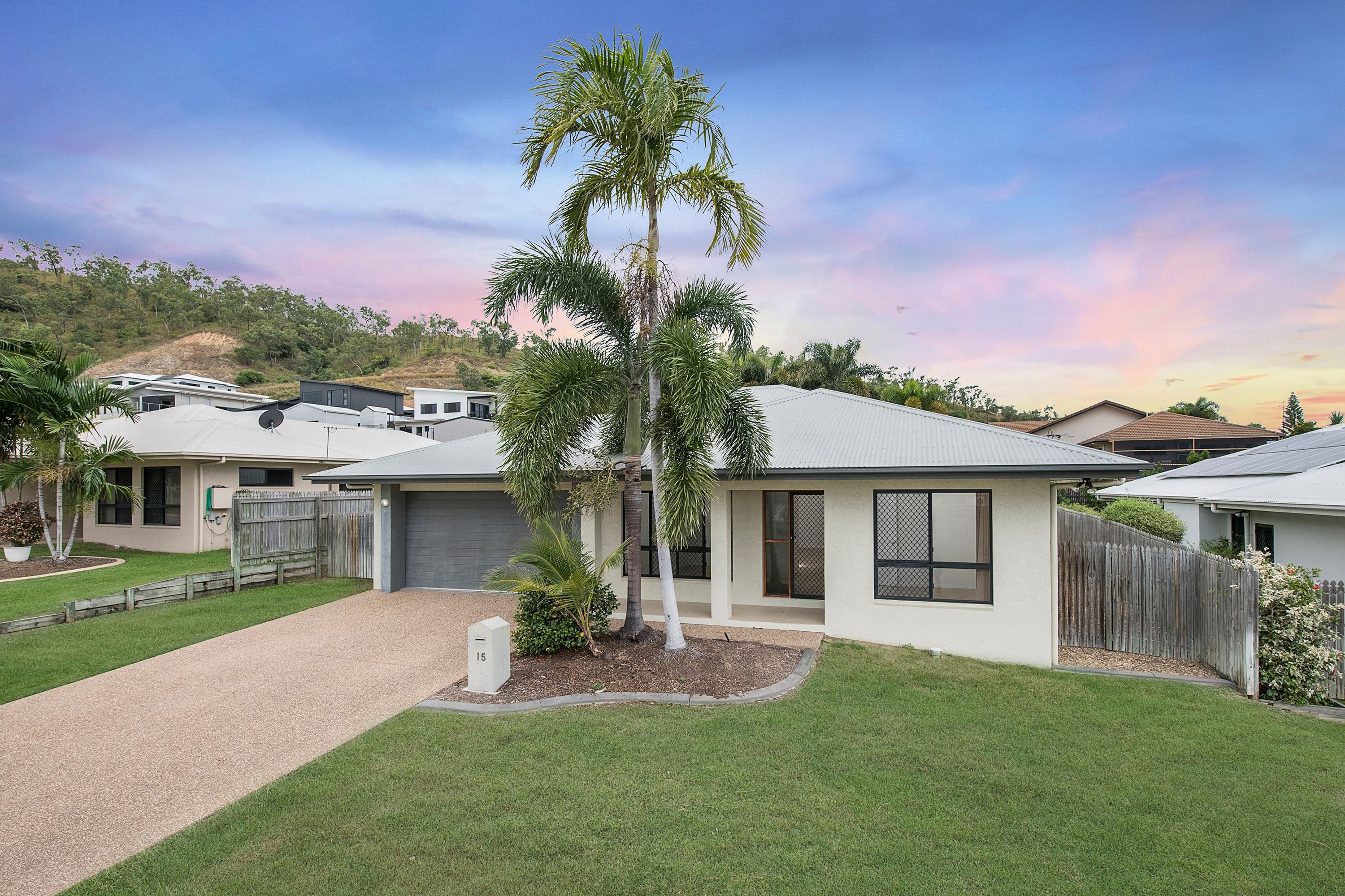 15 Franklin Drive, Mount Louisa QLD 4814, Mount Louisa - Image 1