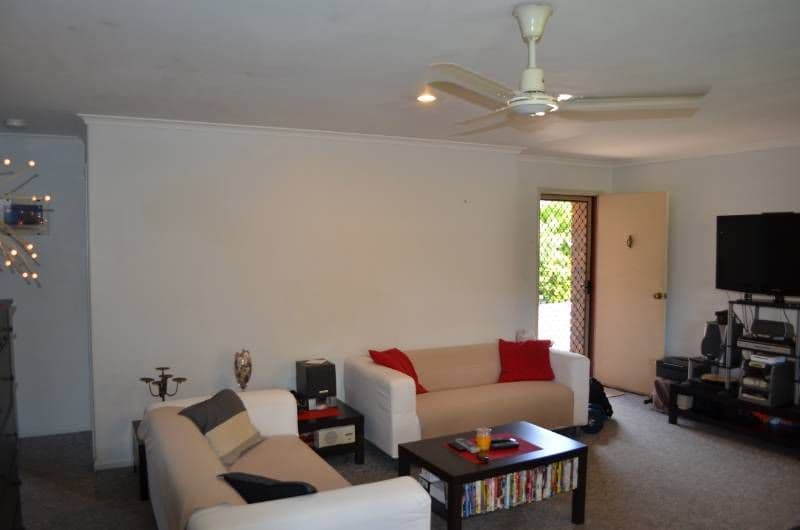 47 Park Street, WEST GLADSTONE QLD 4680, West Gladstone - Thumbnail 2