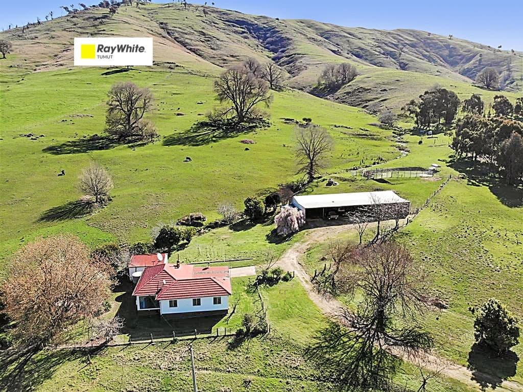 656 West Gilmore Road, Tumut NSW 2720, Gilmore - Image 1
