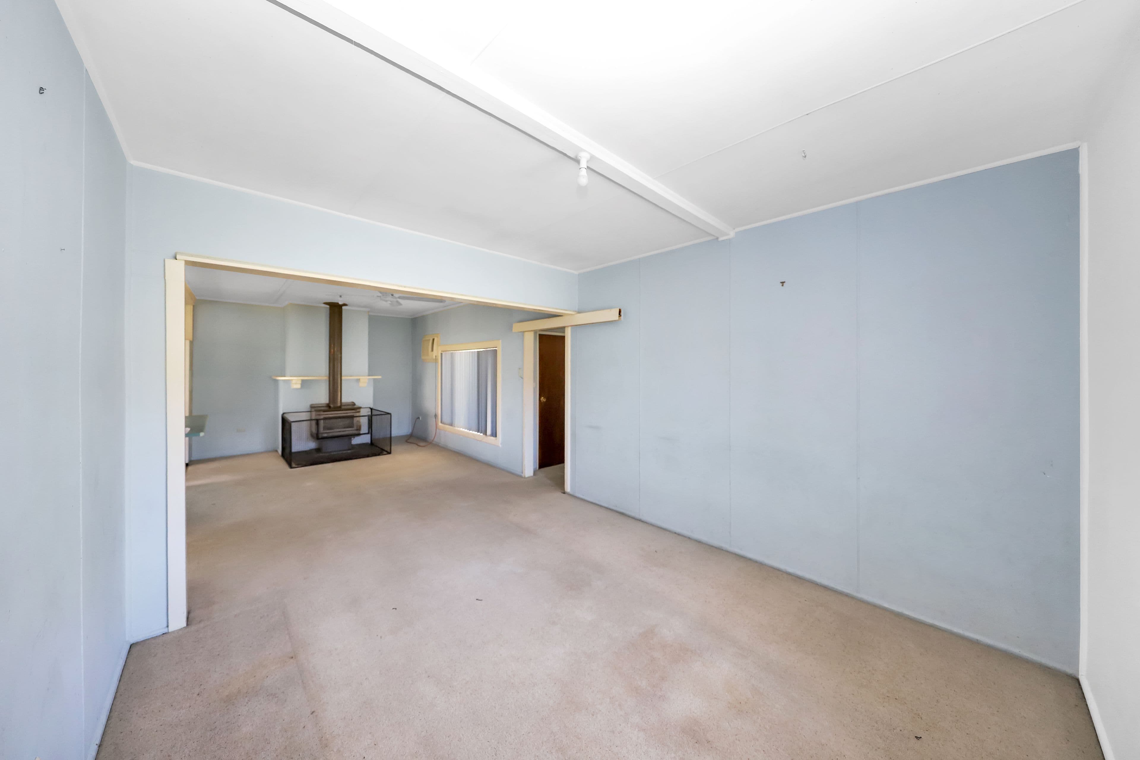 656 West Gilmore Road, Tumut NSW 2720, Gilmore - Thumbnail 2