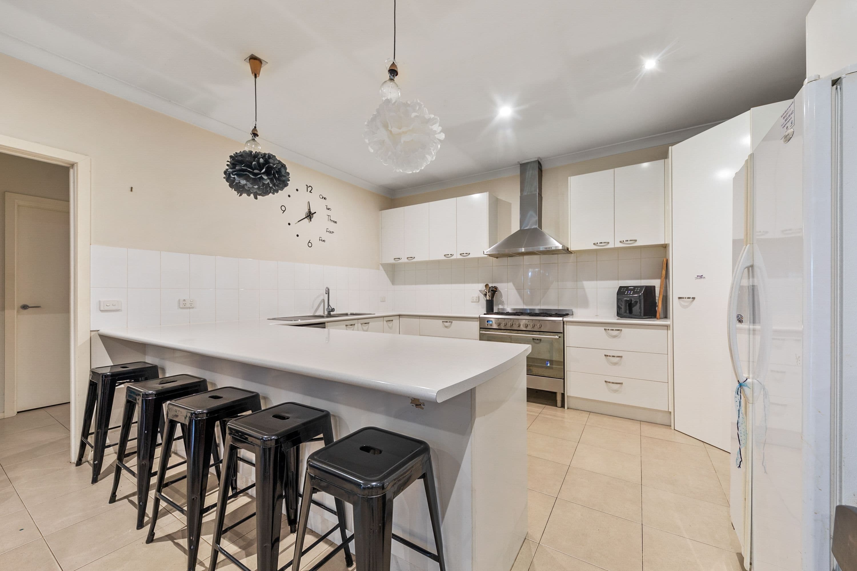 37 Bunjil Drive, Drouin VIC 3818, Drouin - Thumbnail 2