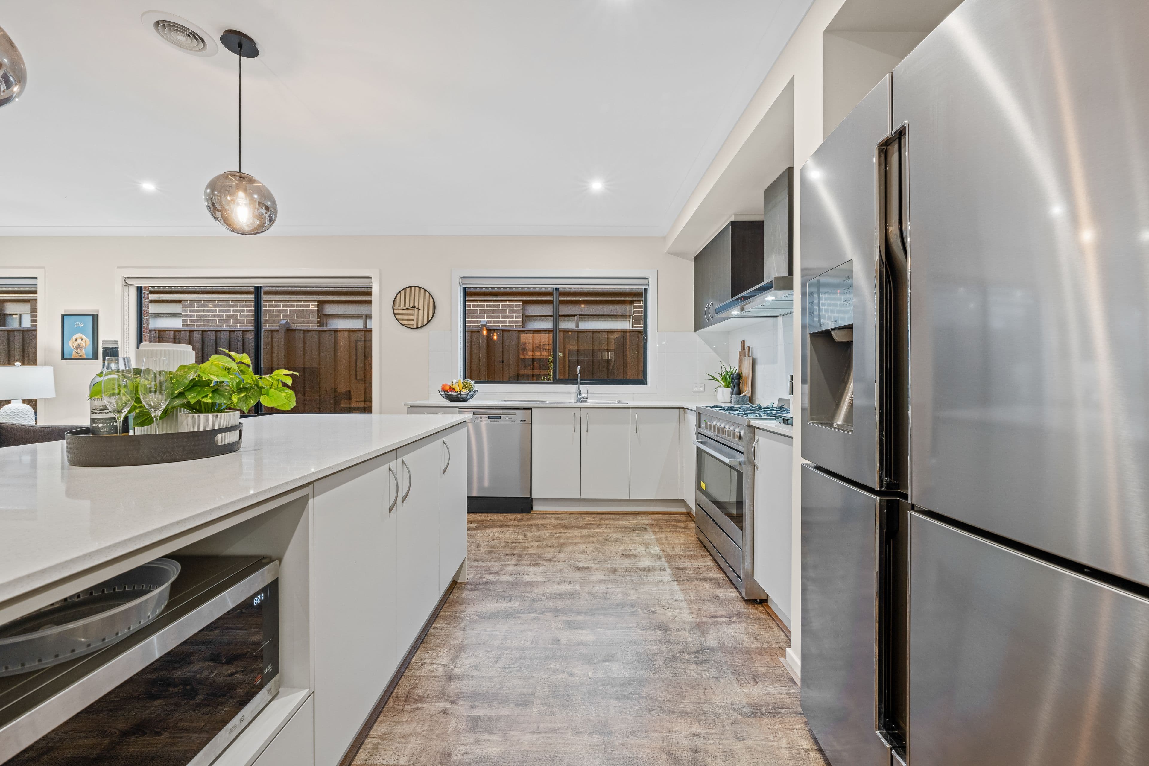 9 Carlyle Crescent, Clyde North VIC 3978, Clyde North - Thumbnail 6