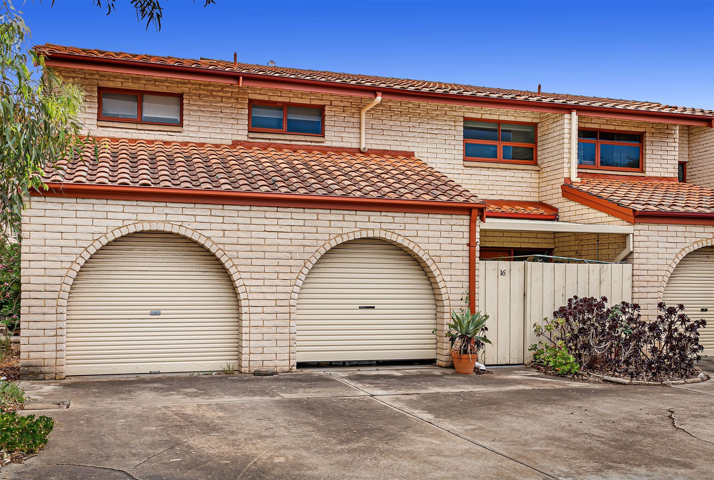7 Mooloola Way, West Lakes Shore SA 5020, West Lakes Shore - Image 1