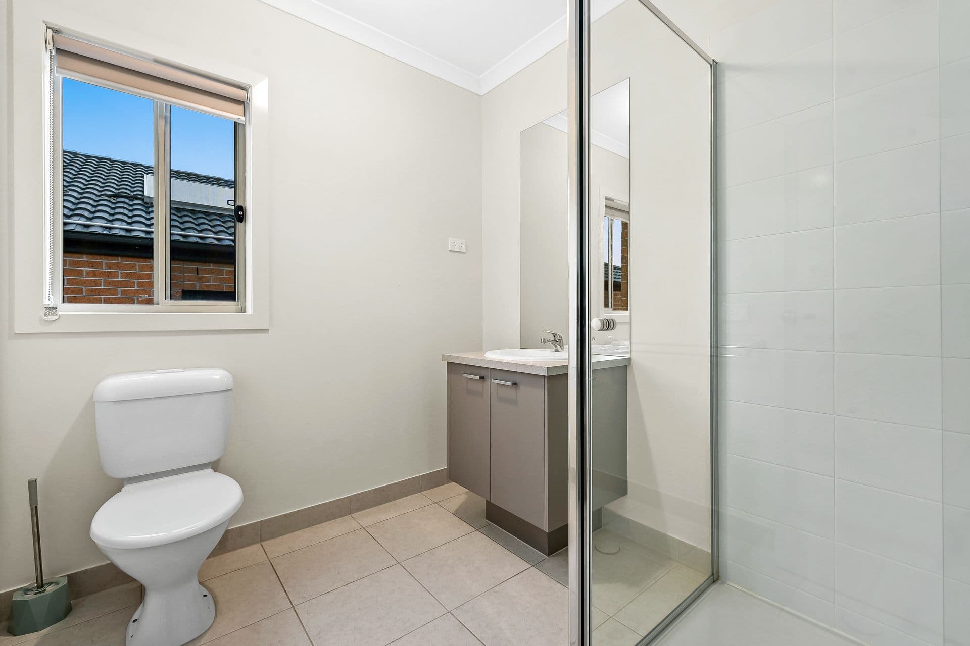 27 Excalibur Street, Berwick VIC 3806, Berwick - Thumbnail 8