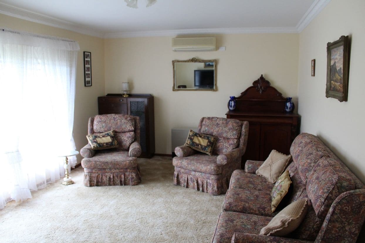 10 Strachan Street, Hamilton VIC 3300, Hamilton - Thumbnail 6