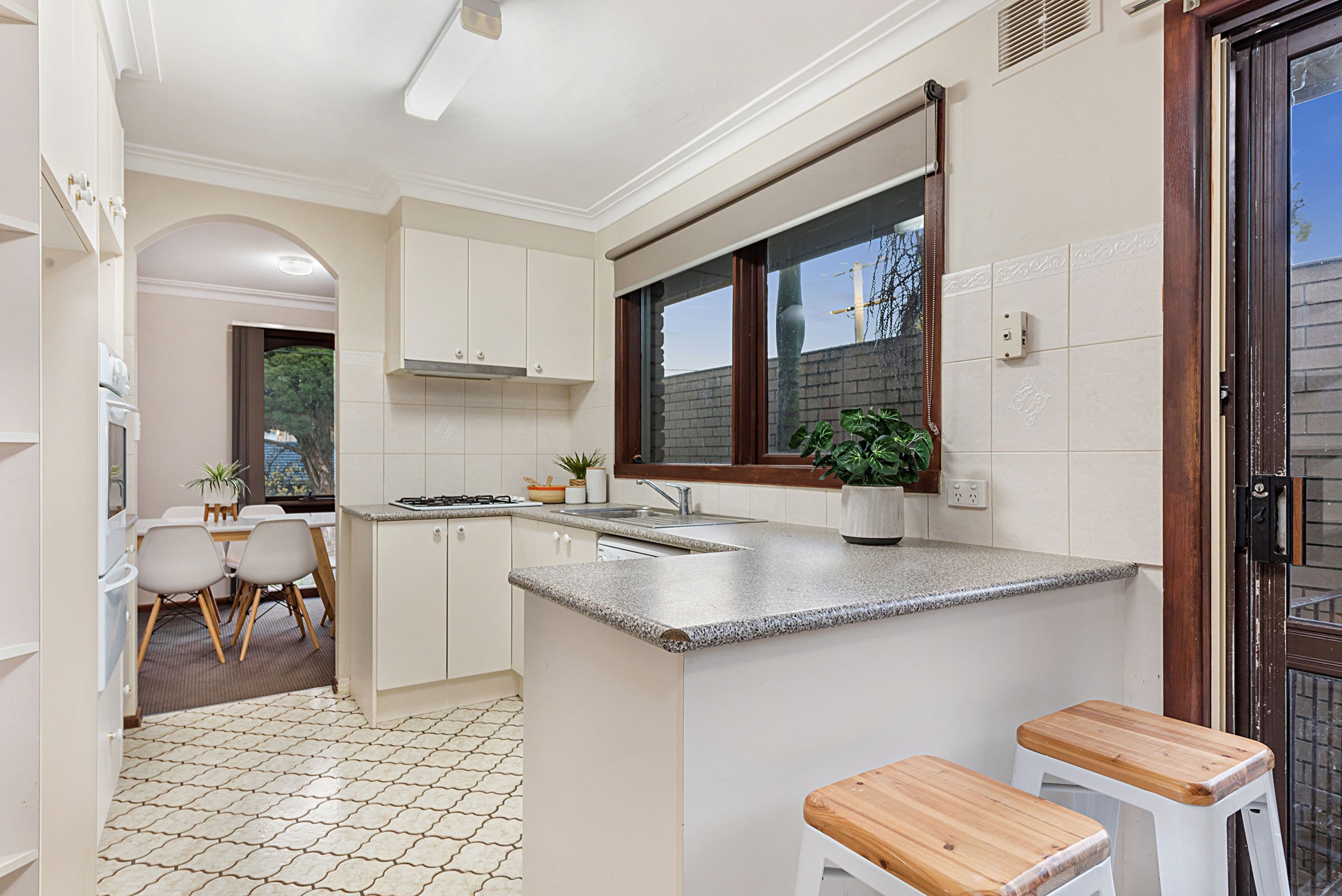 32 Vinen Road, Scoresby VIC 3179, Scoresby - Thumbnail 6