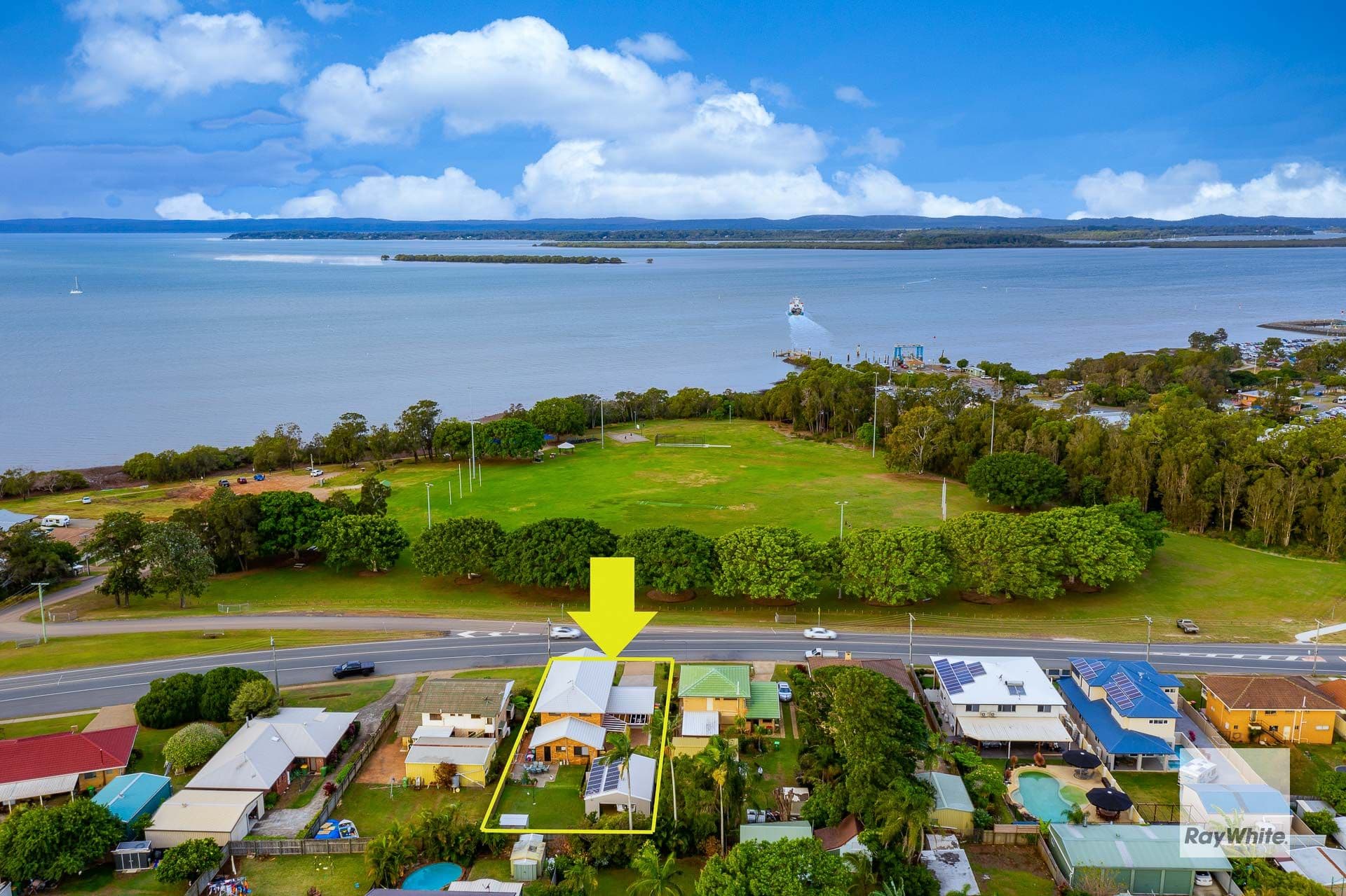 31 Hamilton Street, Redland Bay QLD 4165, Redland Bay - Thumbnail 5
