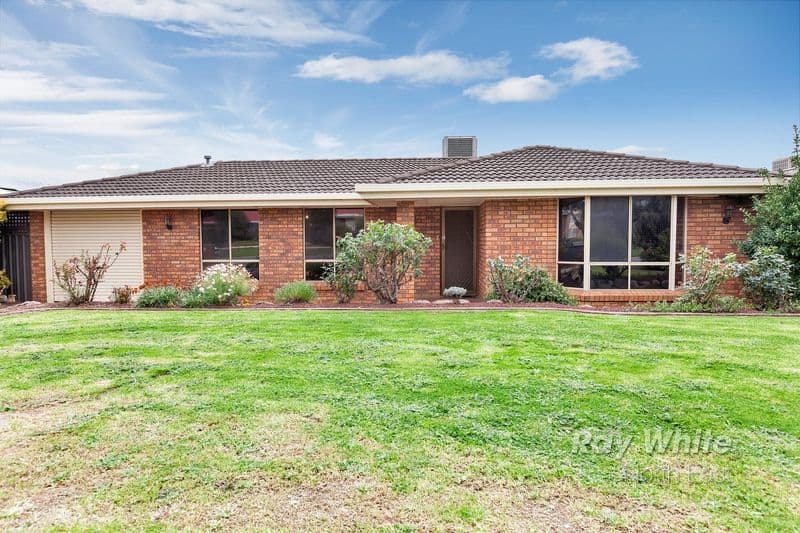 9 Rochester Drive, Salisbury Heights SA 5109, Salisbury Heights - Image 1