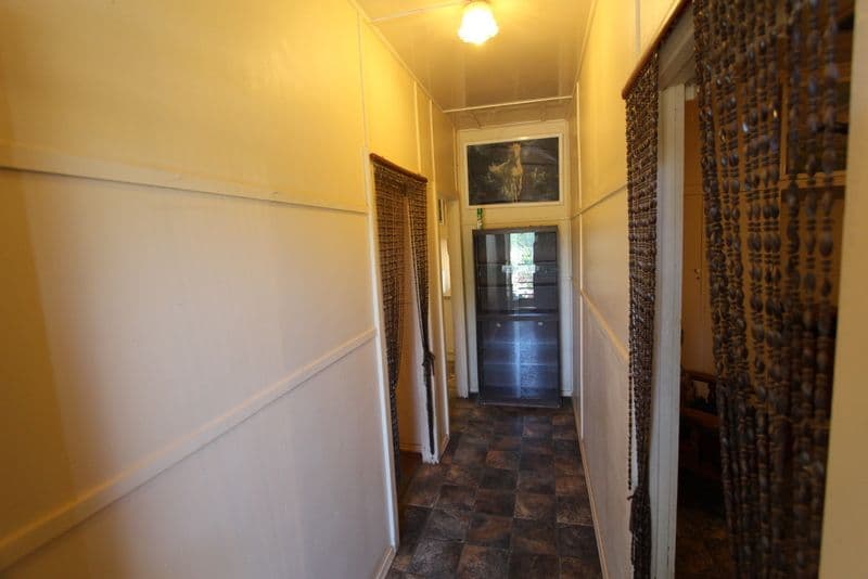 30 Carter Street, Charleville QLD 4470, Charleville - Thumbnail 5