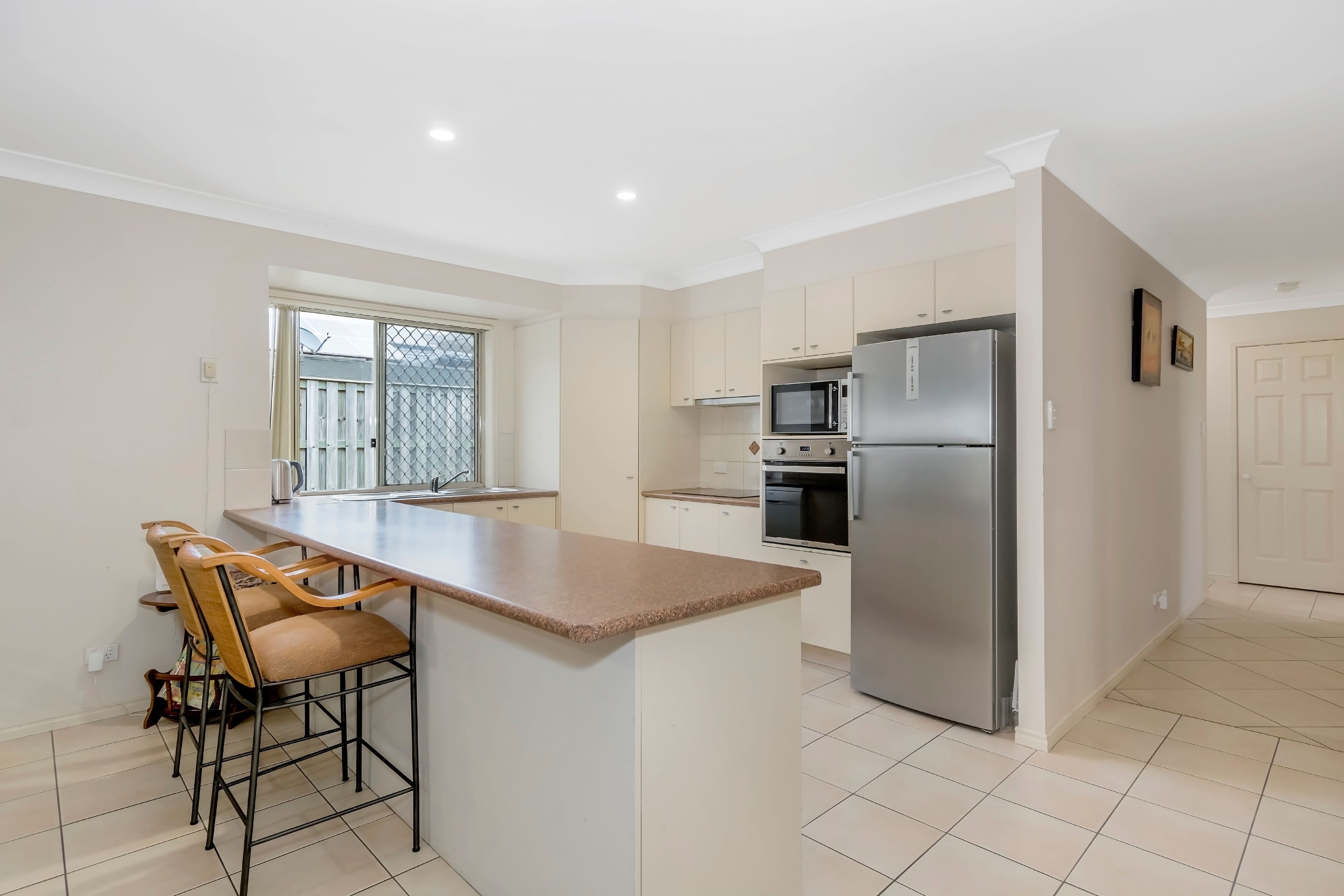 16 Catchlove Street, Maudsland QLD 4210, Maudsland - Thumbnail 3