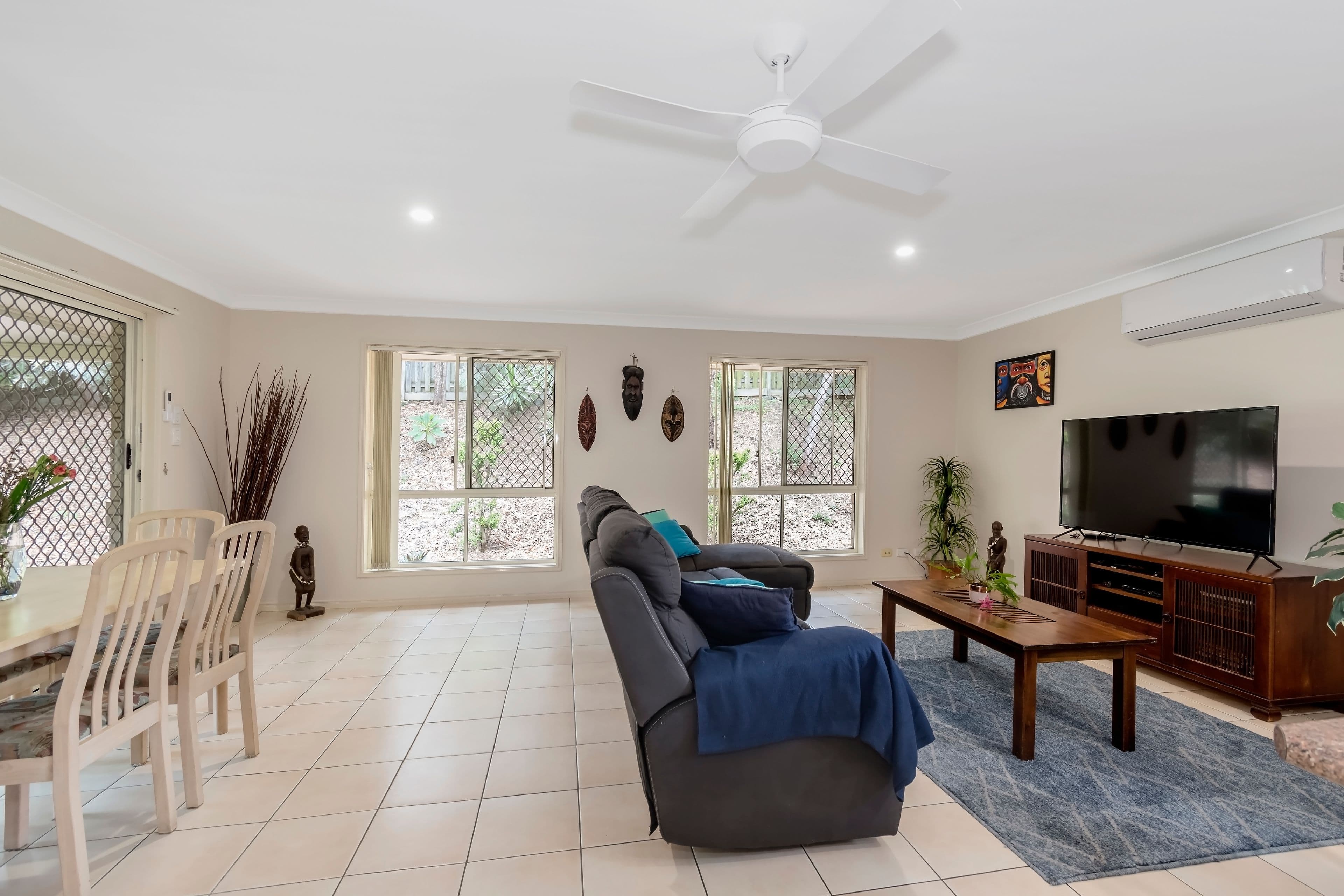 16 Catchlove Street, Maudsland QLD 4210, Maudsland - Thumbnail 5
