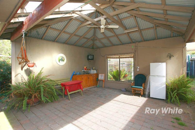157 Narre Warren Road, CRANBOURNE VIC 3977, Cranbourne - Thumbnail 3