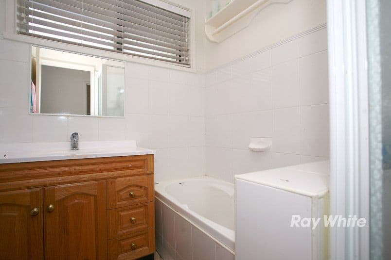 157 Narre Warren Road, CRANBOURNE VIC 3977, Cranbourne - Thumbnail 7