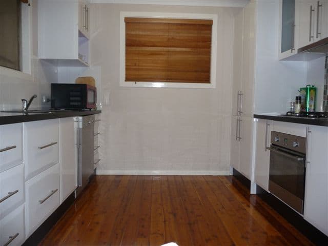4 Marcia Street, RANGEVILLE QLD 4350, Rangeville - Thumbnail 2