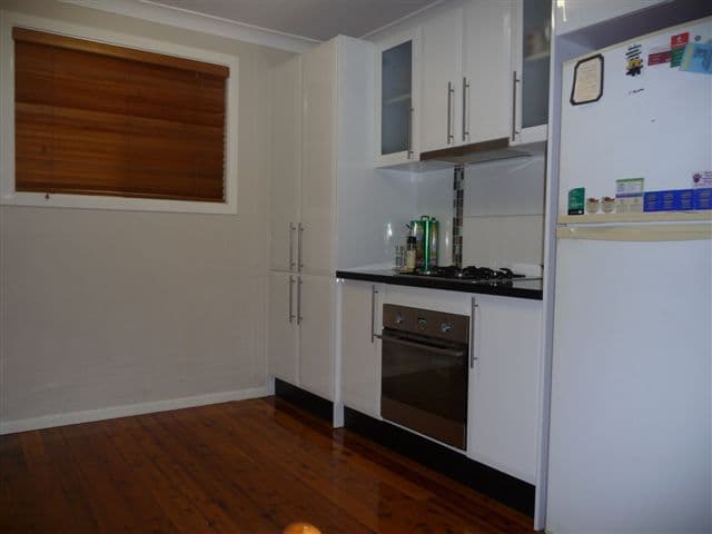4 Marcia Street, RANGEVILLE QLD 4350, Rangeville - Thumbnail 3