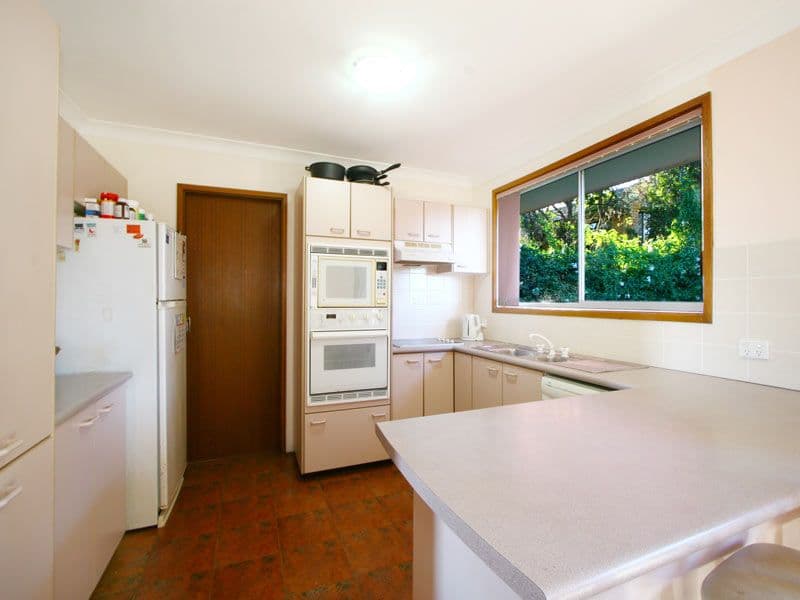 10   Tolson Place, BALGOWNIE NSW 2519, Balgownie - Thumbnail 3