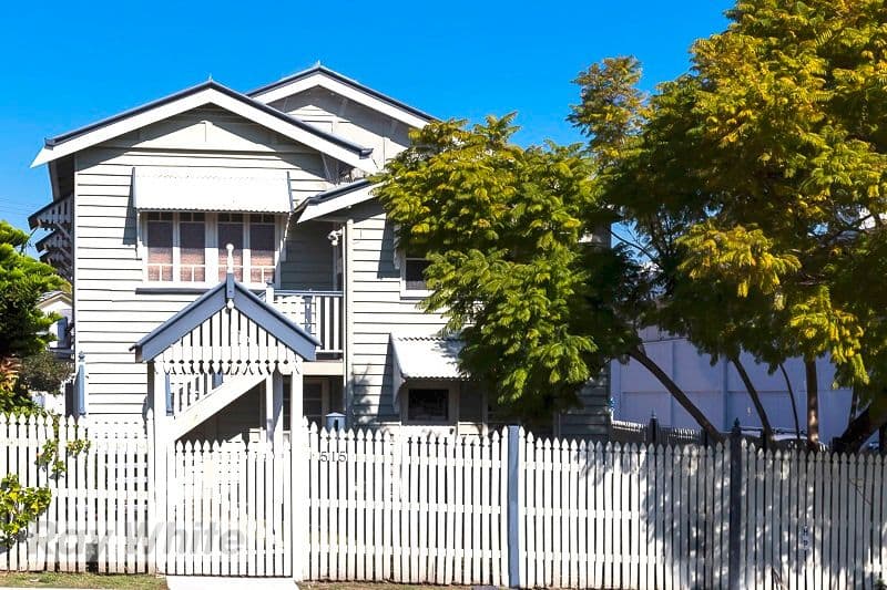 515 Logan Road, GREENSLOPES QLD 4120, Greenslopes - Image 1