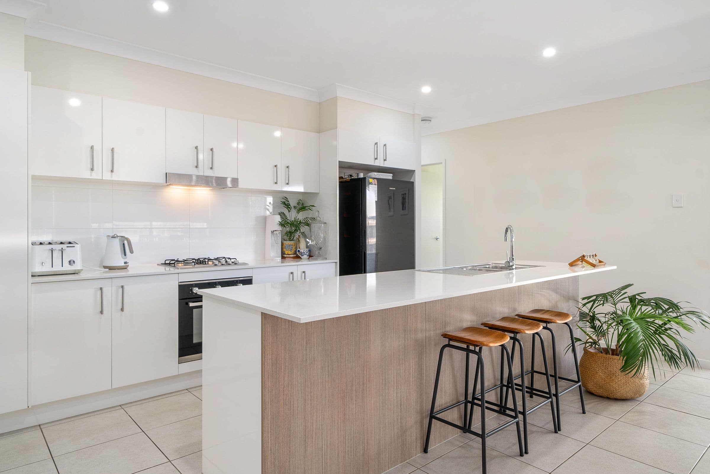 90 Spinnaker Boulevard, Newport QLD 4020, Newport - Thumbnail 5