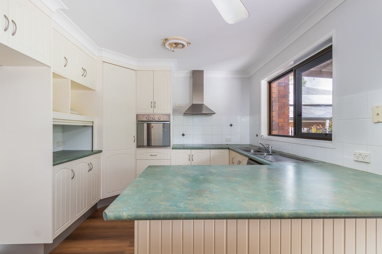 15 Kosciusko Street, Middle Park QLD 4074, Middle Park - Thumbnail 3