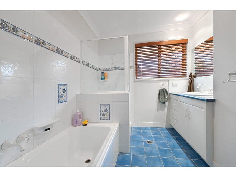 1 Danker Court, NORMAN GARDENS QLD 4701, Norman Gardens - Thumbnail 5