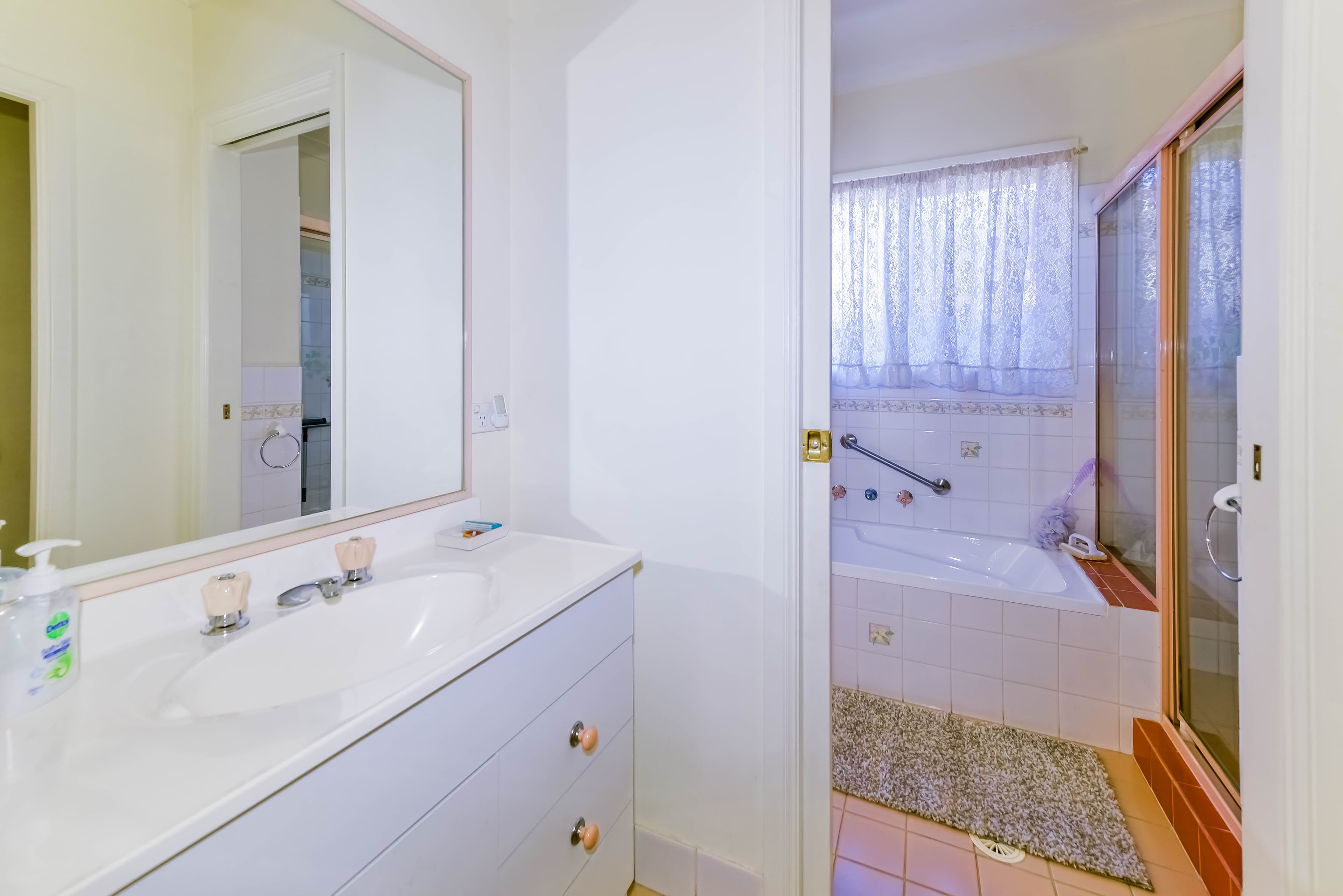 22 Regreme Road, Picton - Thumbnail 7