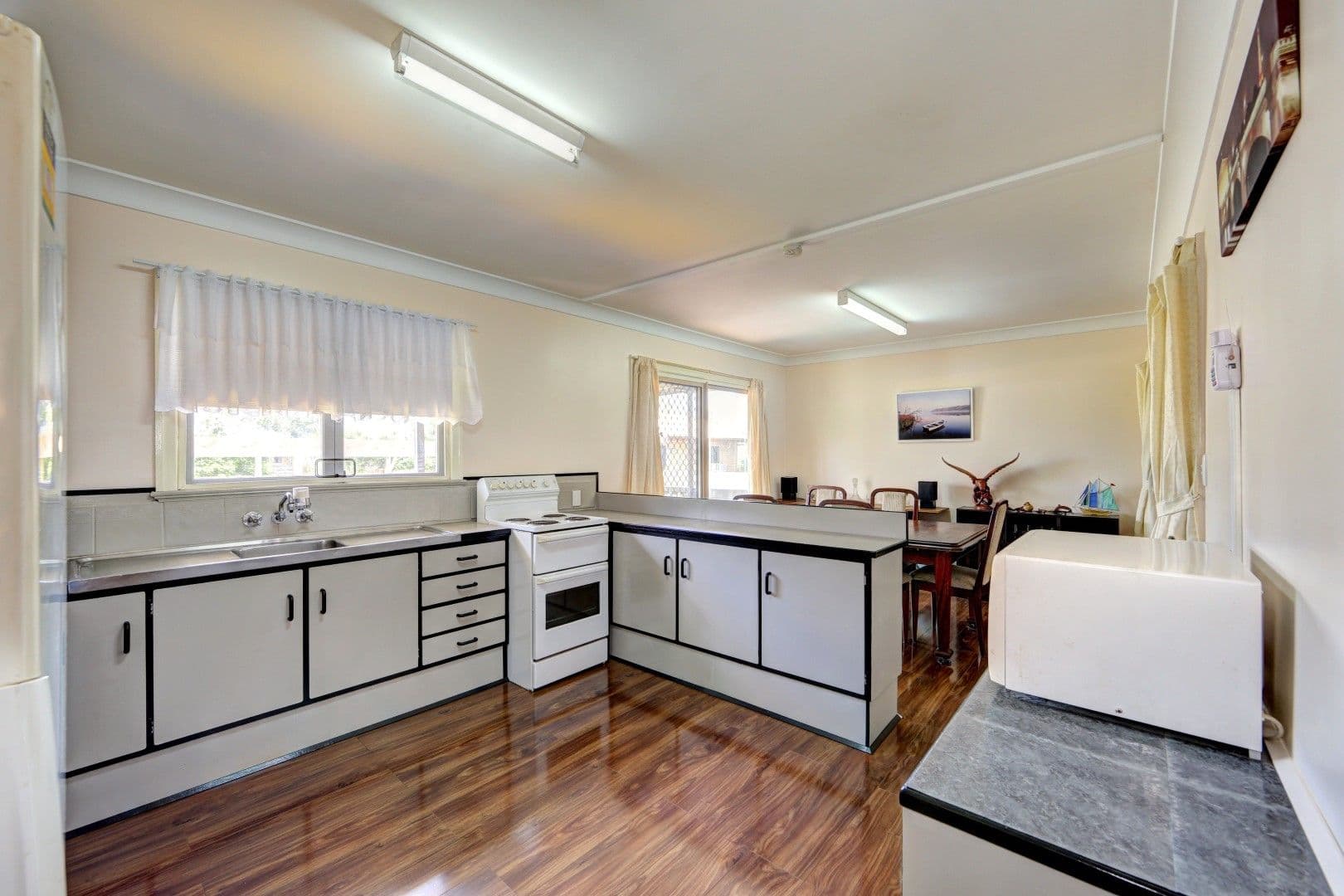 109A Walker Street, BUNDABERG WEST QLD 4670, Bundaberg West - Thumbnail 3