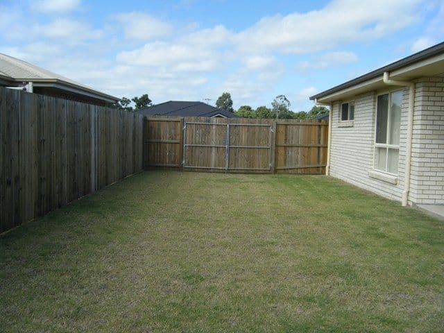 23 Keppel Crescent, THABEBAN QLD 4670, Thabeban - Thumbnail 8