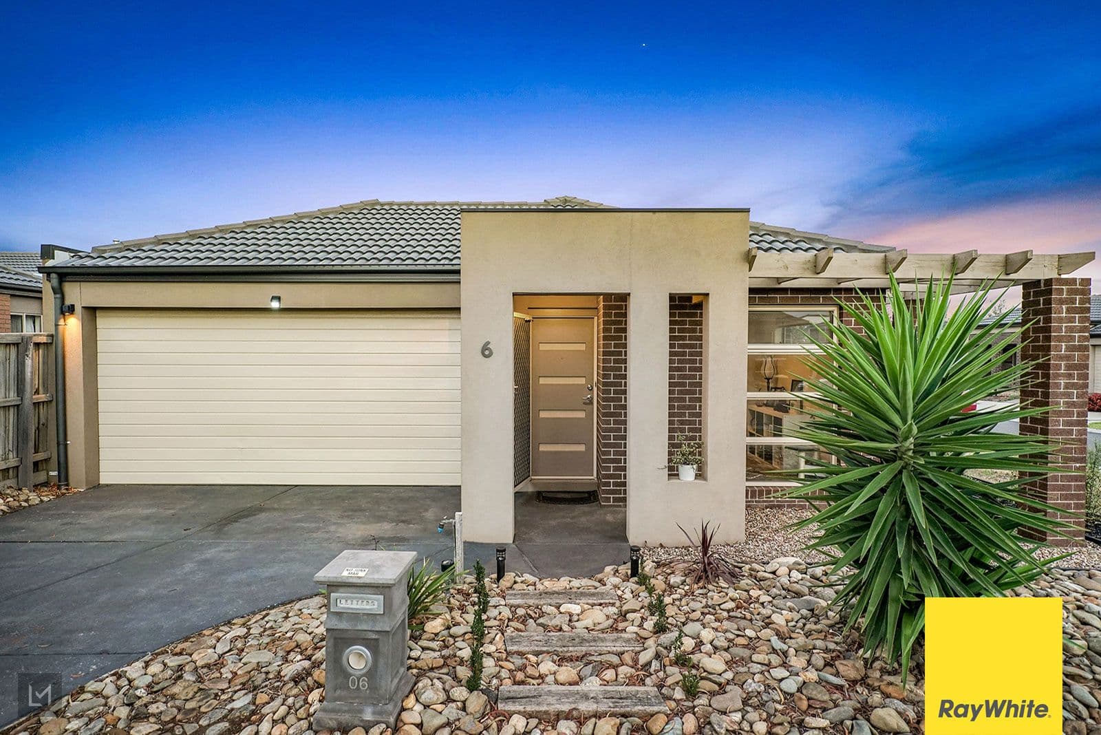 6 Genesis Place, Tarneit VIC 3029, Tarneit - Image 1