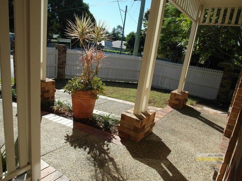 31 Doncaster Street, HENDRA QLD 4011, Hendra - Thumbnail 2