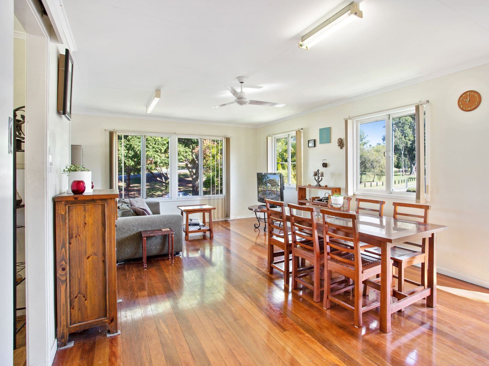 44 Bringelly Street, Arana Hills QLD 4054, Arana Hills - Thumbnail 2