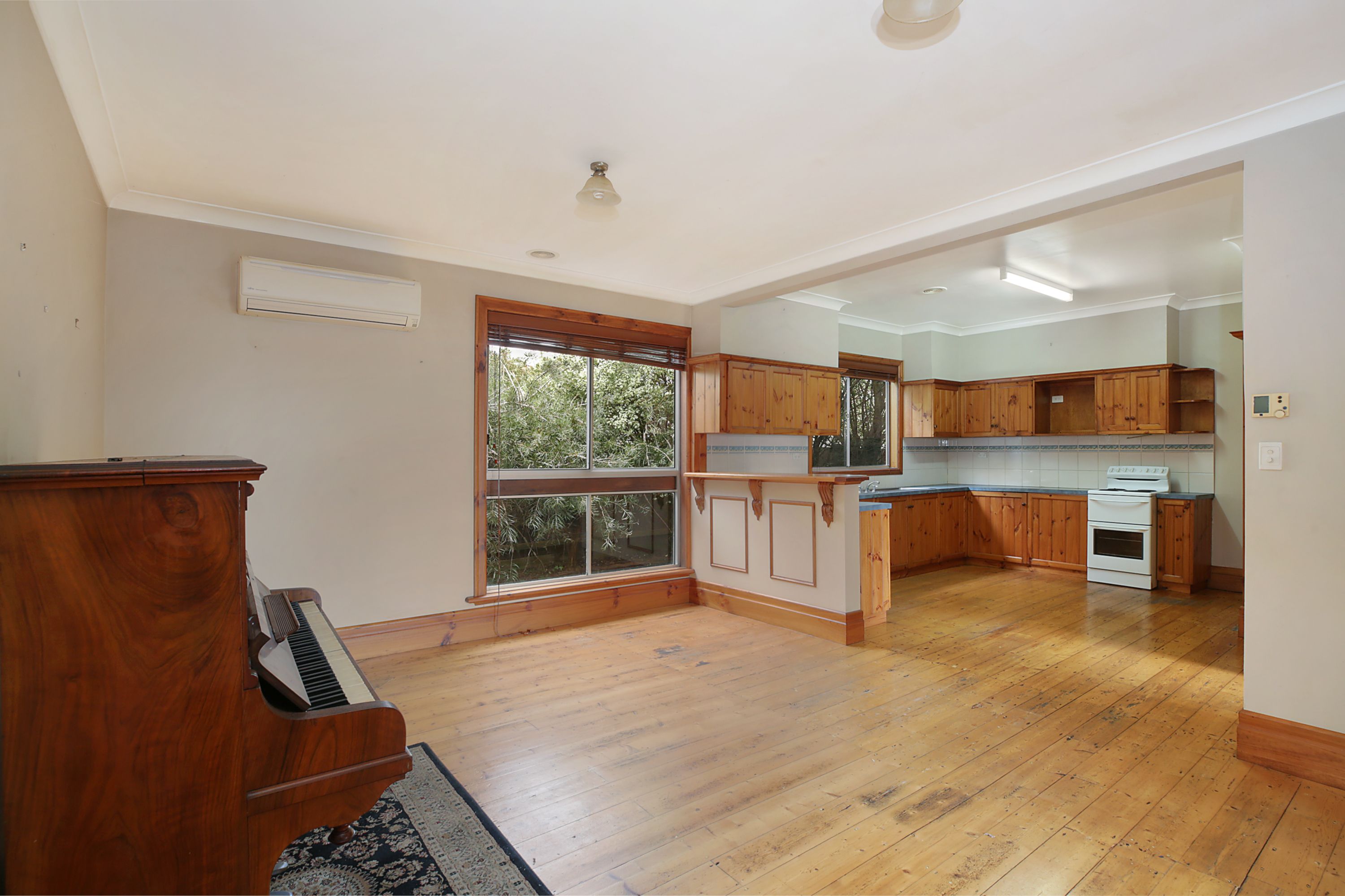 14 Walls Street, Camperdown VIC 3260, Camperdown - Thumbnail 4